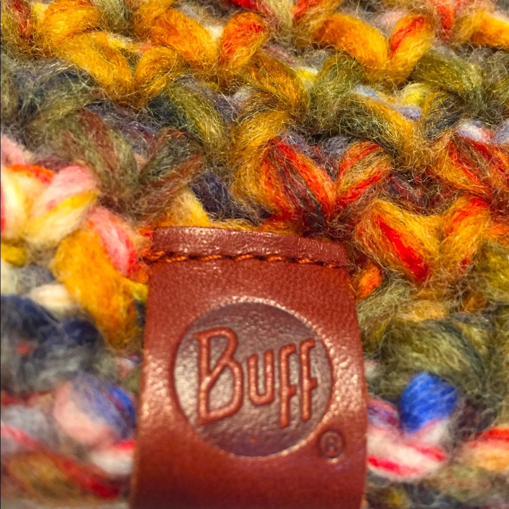 Women’s Buff Knitted Neckwarmer